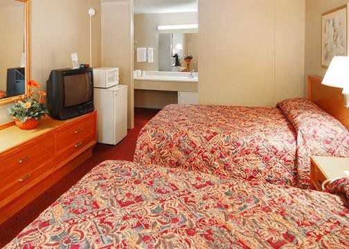 Econo Lodge University Arena Charlottesville Ruang foto